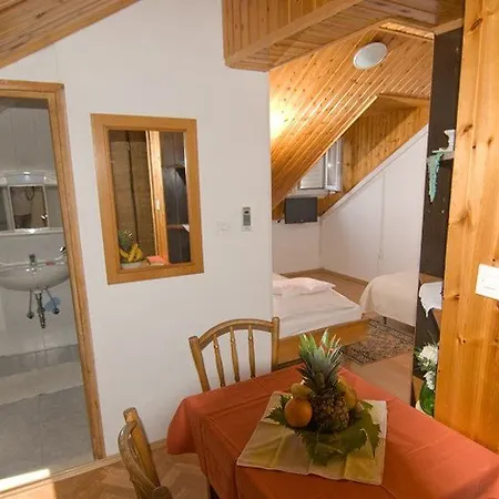 Lapad Hotel 3*
