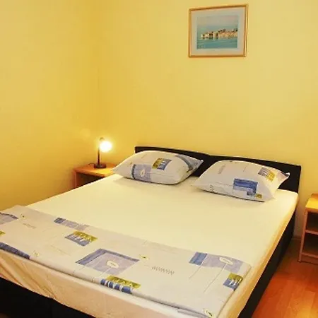 Lapad Hotel 3*